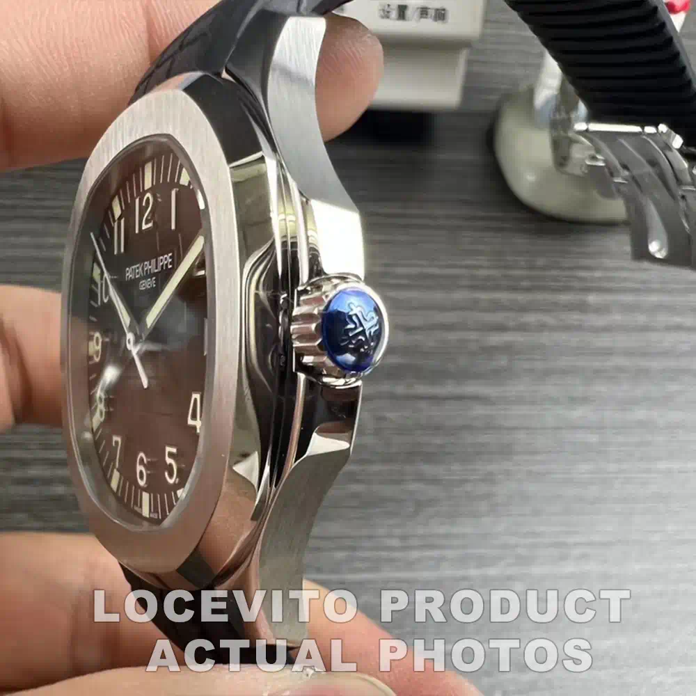 Aquanaut 40mm Stainless Steel Black Dial Ref. 5167A - Image 7