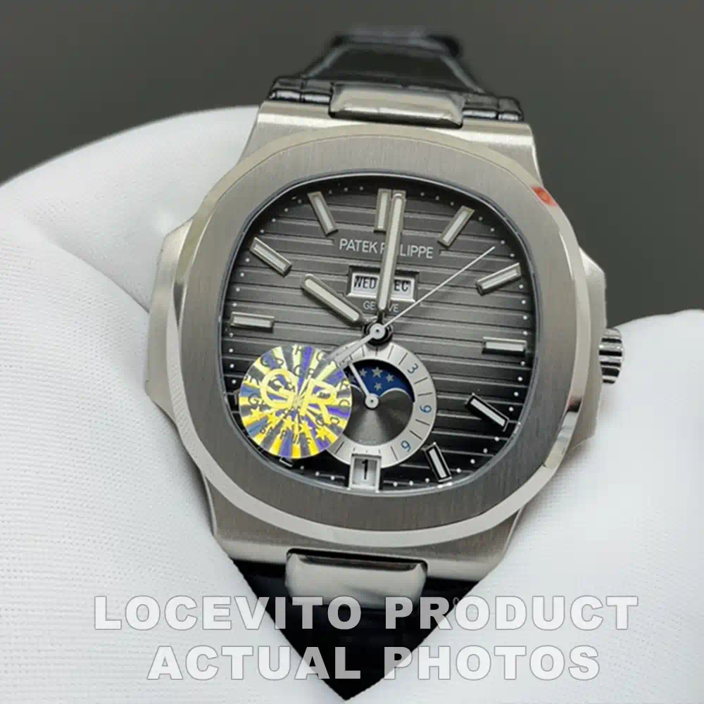 Nautilus Annual Calendar 40.5mm Steel Charcoal Gray Dial Ref. 5726A - Image 5