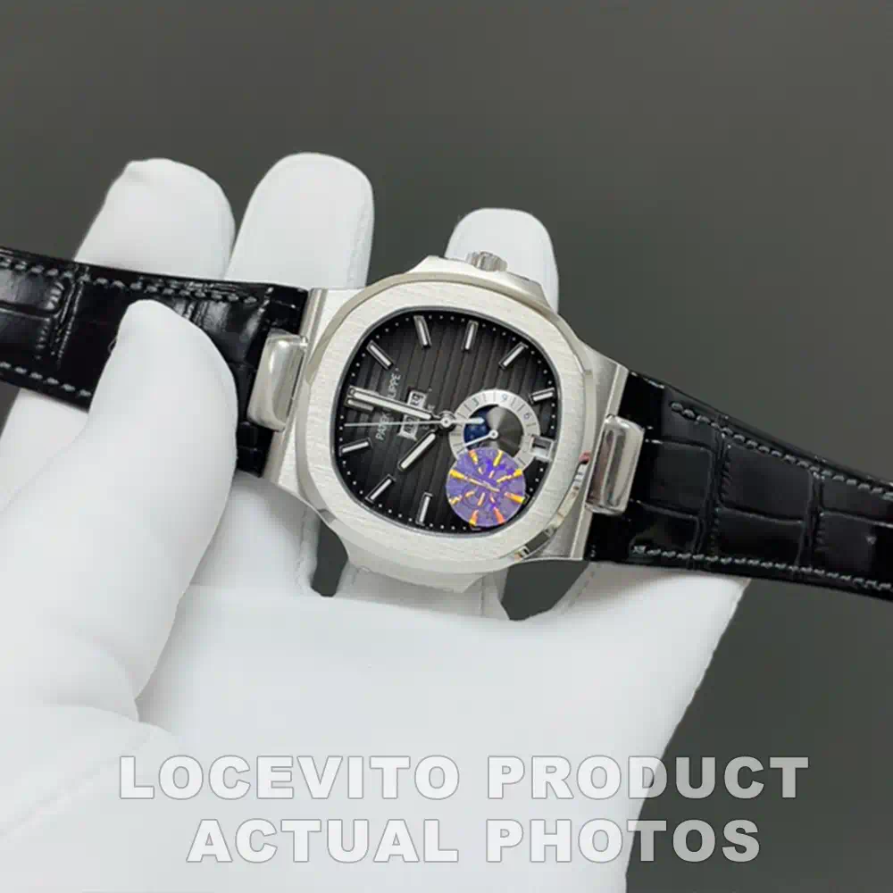 Nautilus Annual Calendar 40.5mm Steel Charcoal Gray Dial Ref. 5726A - Image 6