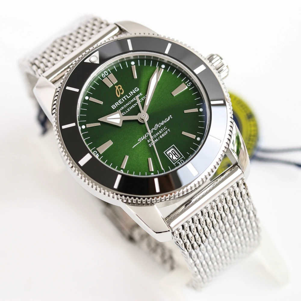 Superocean Heritage 46 Classic Heritage Diver - Green Dial and Mesh Bracelet - Image 15