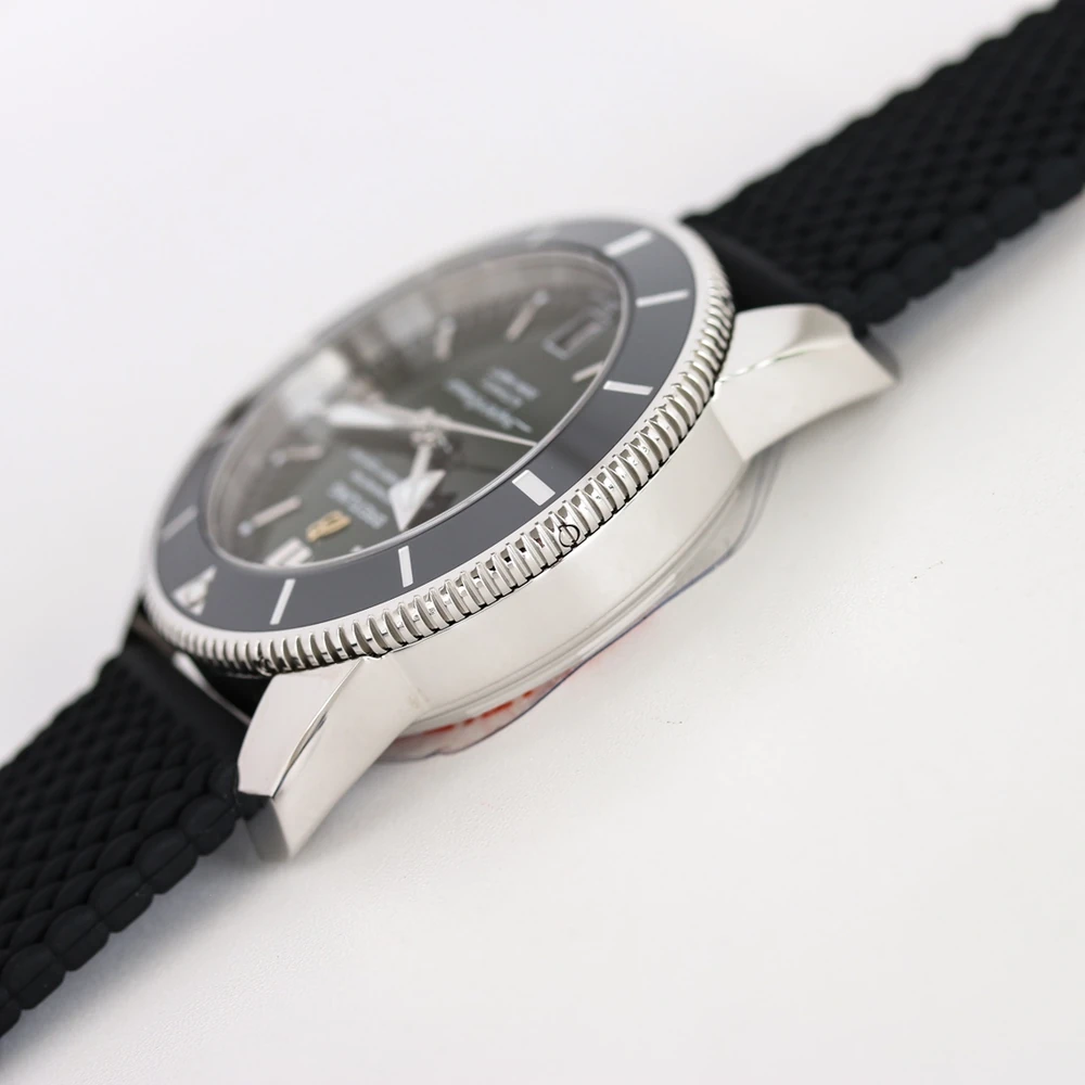 Superocean Heritage 46 Classic Heritage Diver - Green Dial and Performance Rubber Strap - Image 7
