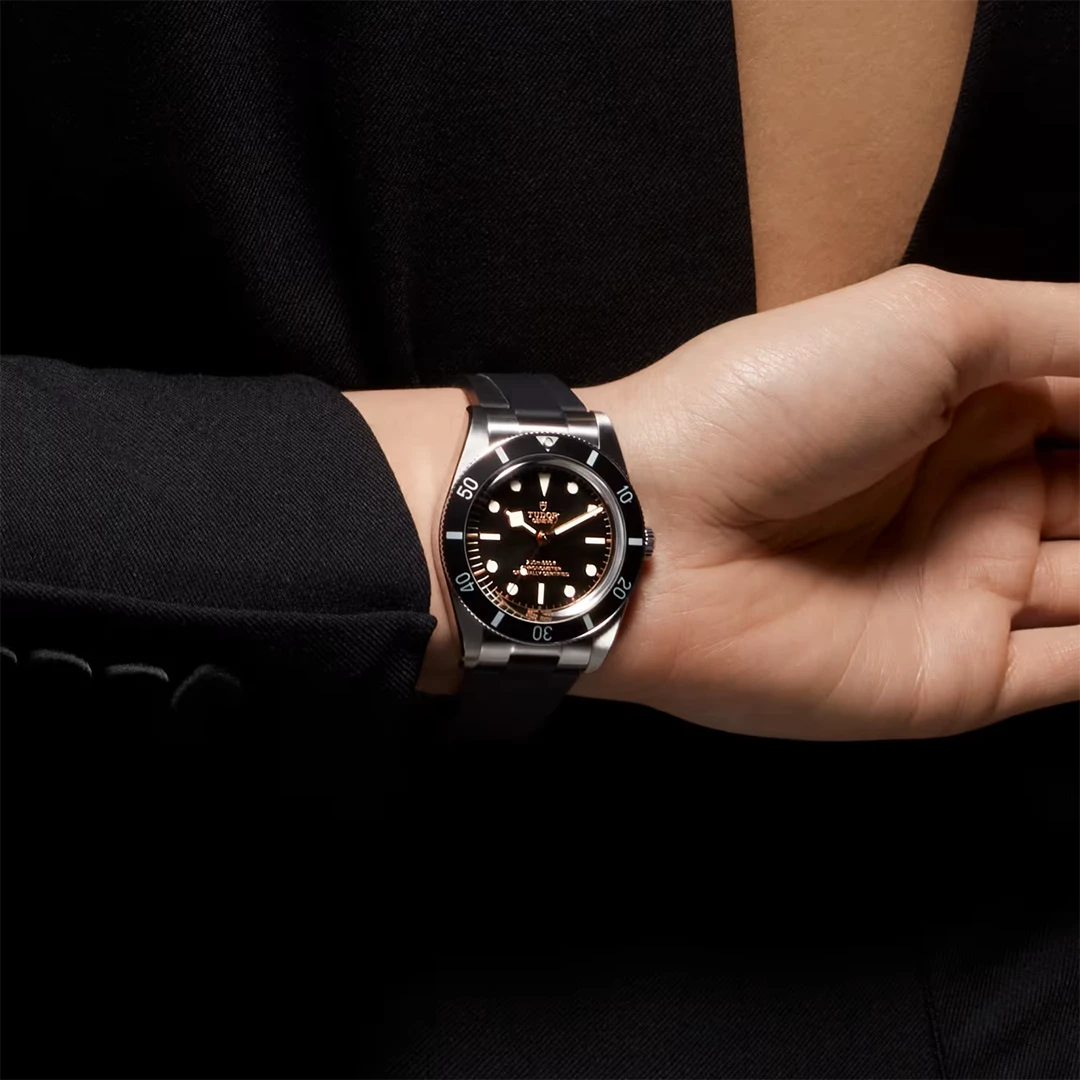 Black Bay 54 Series Heritage Diver - 37mm Black Dial with High-Performance Rubber Strap - Image 3