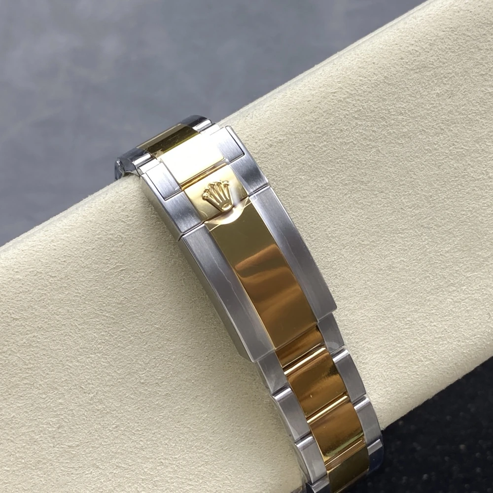 Cosmograph Daytona Two-Tone Style Racing Chronograph - Golden Dial with Sparkling Markers - Image 6