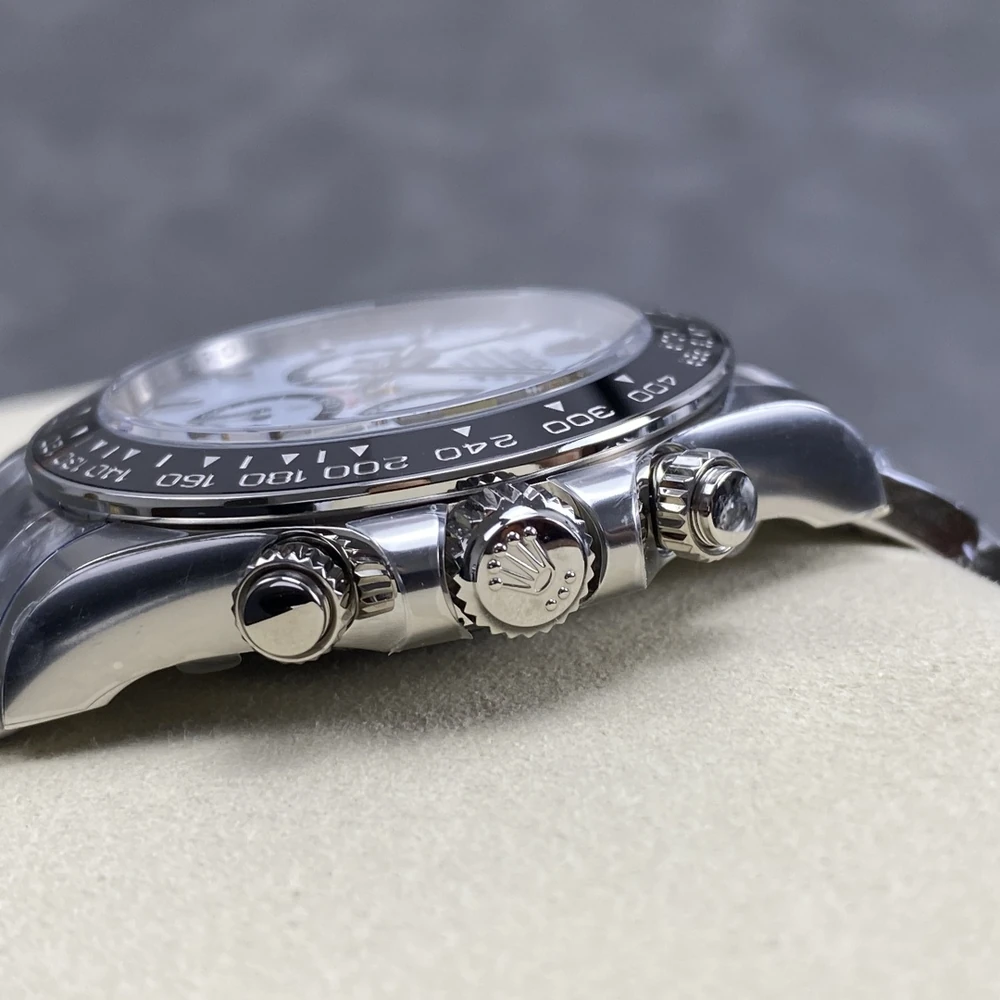 Cosmograph Daytona 40mm White Dial "Panda" Ref. 116500LN - Image 4