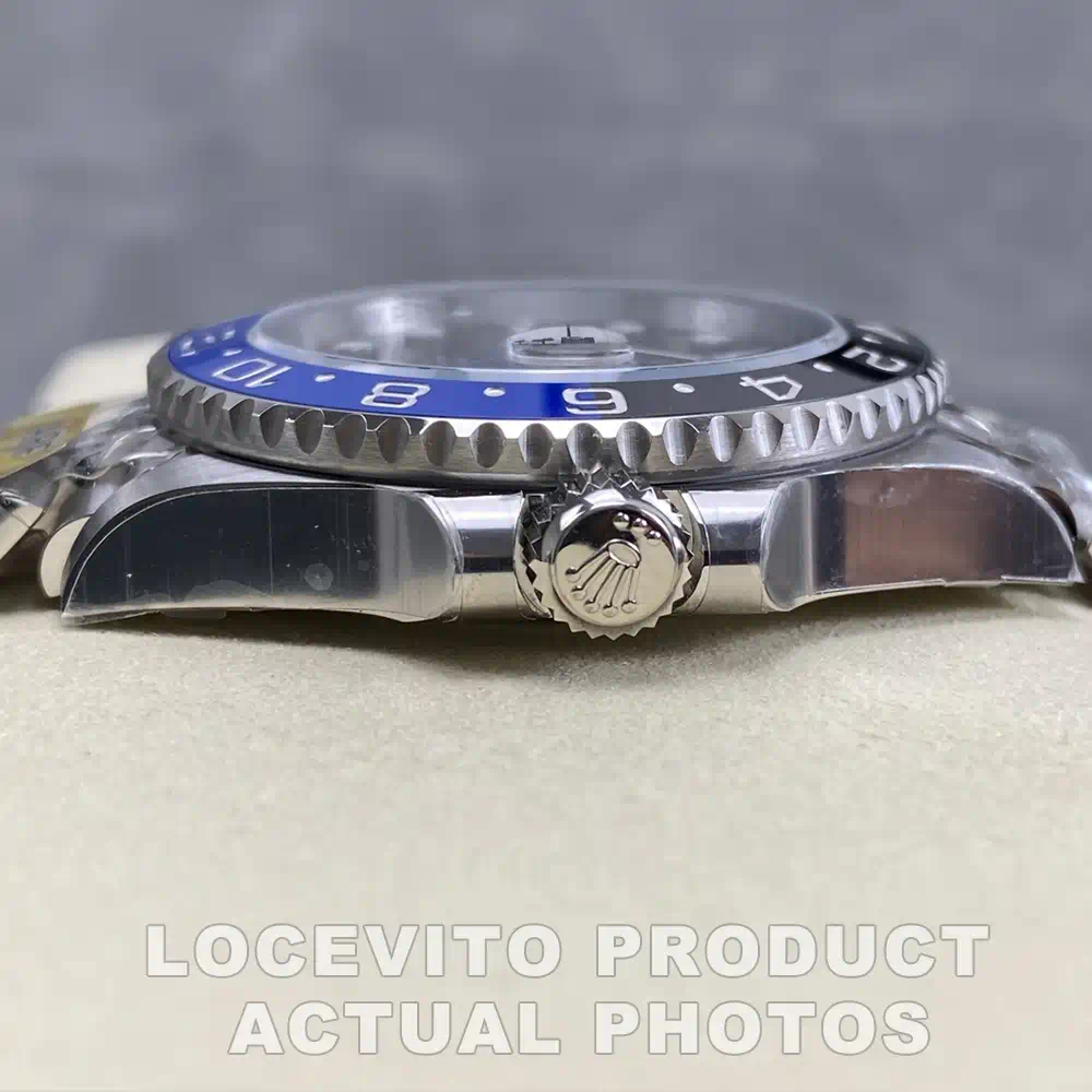 GMT-Master II 40mm Black/Blue Bezel Jubilee Ref. 126710BLNR - Image 10