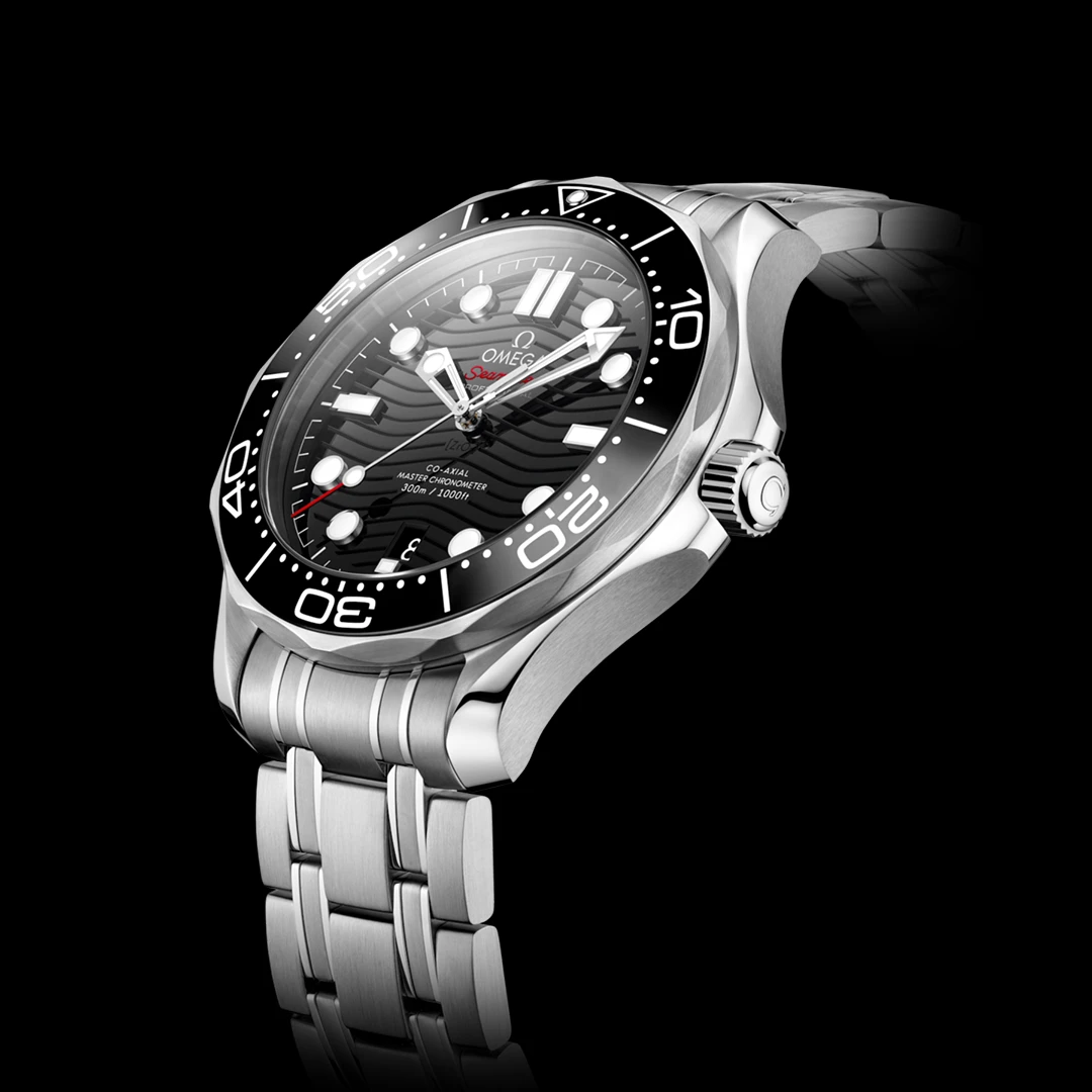 Seamaster Diver 300M Black 42 mm in Steel - Image 2
